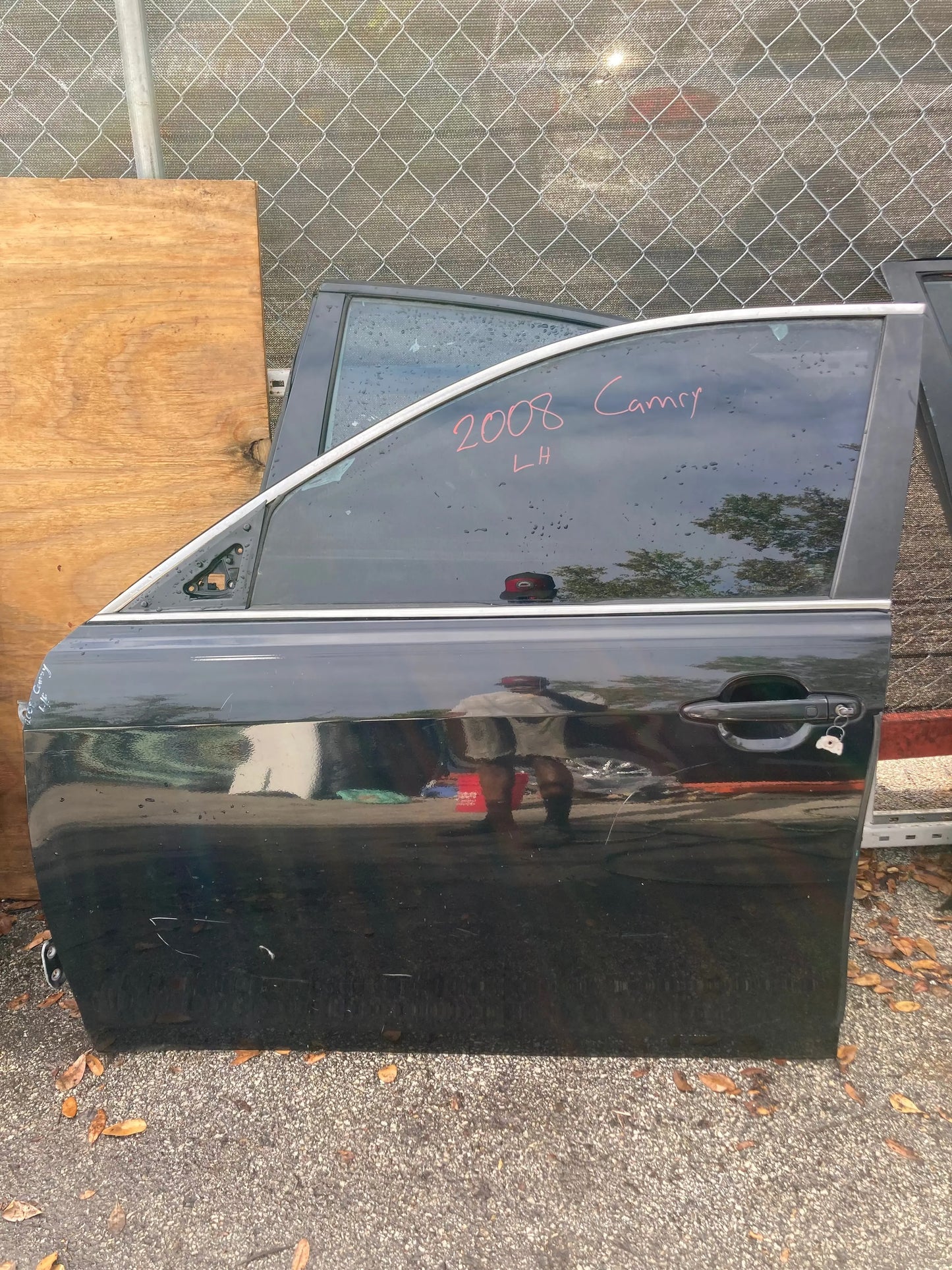 2007-2011 Toyota Camry Driver Side Front Door Black ***FLORIDA ONLY*** GOLD COAST AUTO PARTS