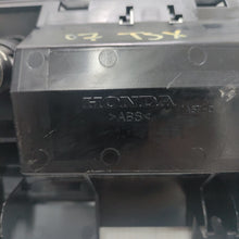 Load image into Gallery viewer, 2006-2008 ACURA TSX CONSOLE