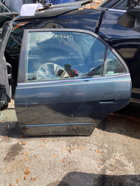 2003-2007 Honda Accord Rear Door RH (Passenger Side) BLACK OEM COMPLETE ASSEMBLY  GC07HOACCRDRHBLk