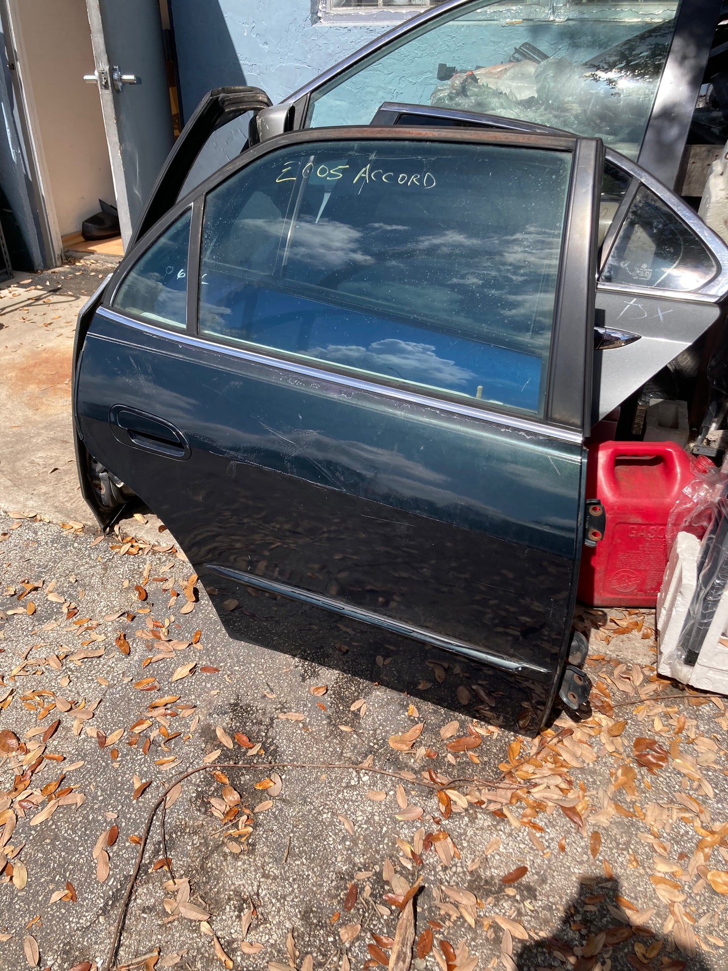 2003-2007 Honda Accord Rear Door RH (Passenger Side) BLACK OEM COMPLETE ASSEMBLY  GC07HOACCRDRHBLk