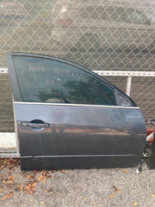 2007-2012 Nissan Altima  Front Door RH (Passenger Side) BLACK OEM COMPLETE ASSEMBLY GC11NIALTFDRHBLK
