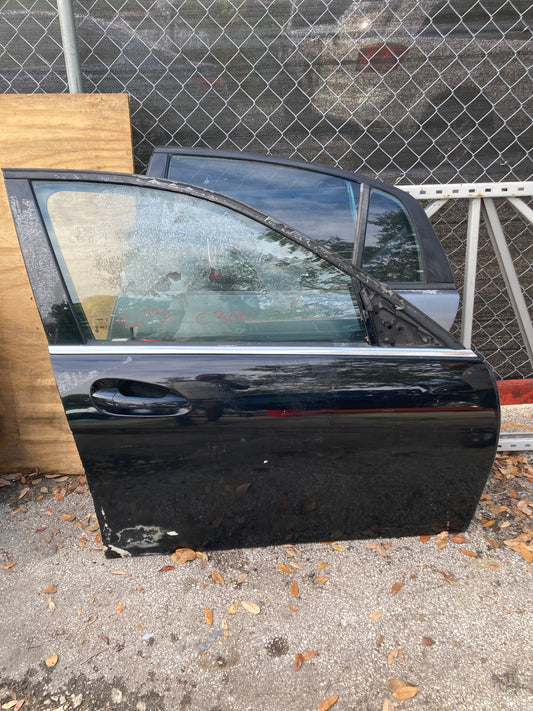 2008-2014  Mercedes-Benz C300 Front Door RH (Passenger Side) BLACK OEM COMPLETE ASSEMBLY GC14MB300FDRHBLK