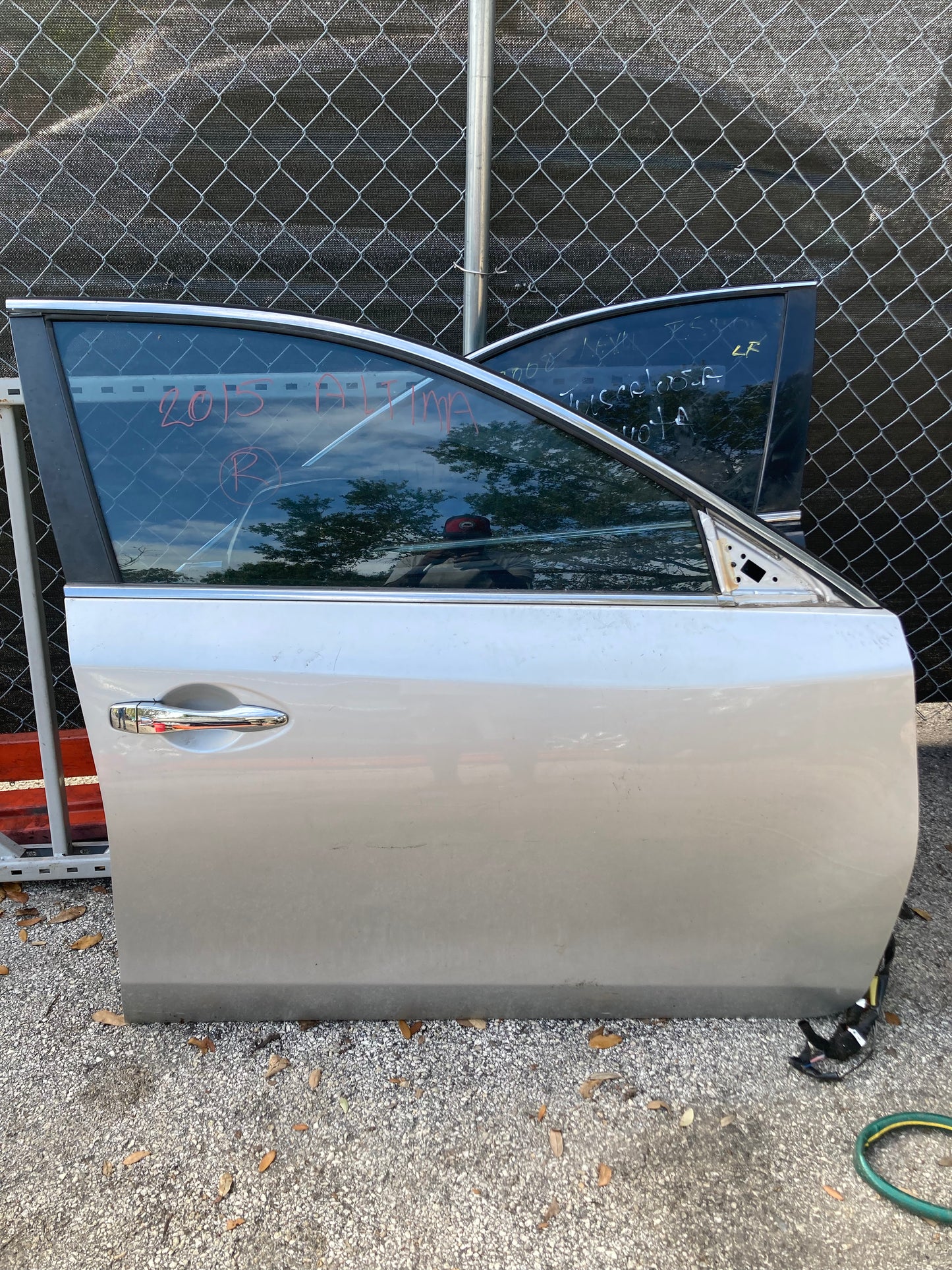 2013-2018 Nissan Altima  Front Door RH (Passenger Side) SILVER OEM COMPLETE ASSEMBLY GC18NIALTFDRHSLR