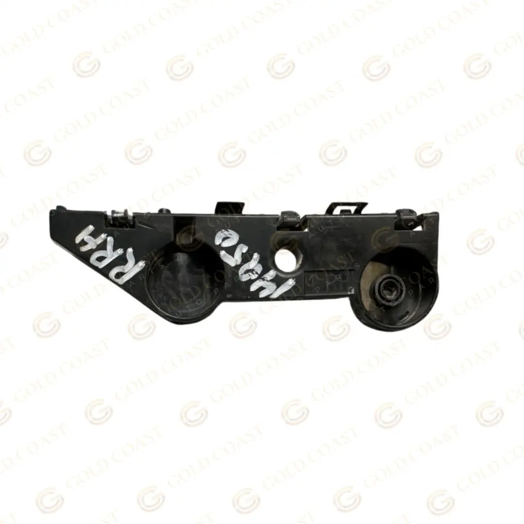 2014-2023 INFINITI Q50 REAR UPPER BUMPER BRACKET  (RH) GC14INQ50RUBBRH
